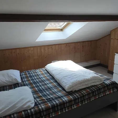 Paisible En Bord De Saint-Gérons