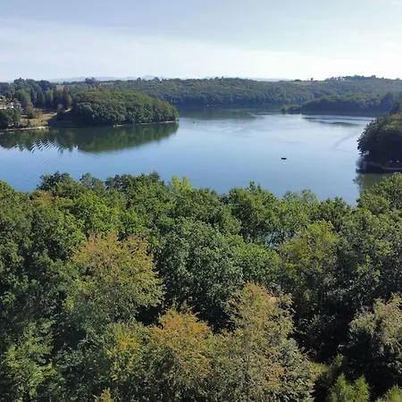 Paisible En Bord De *