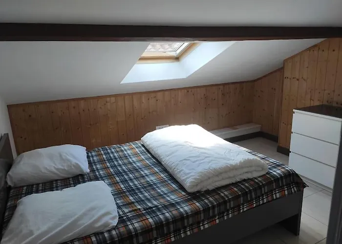 Paisible En Bord De Saint-Gerons